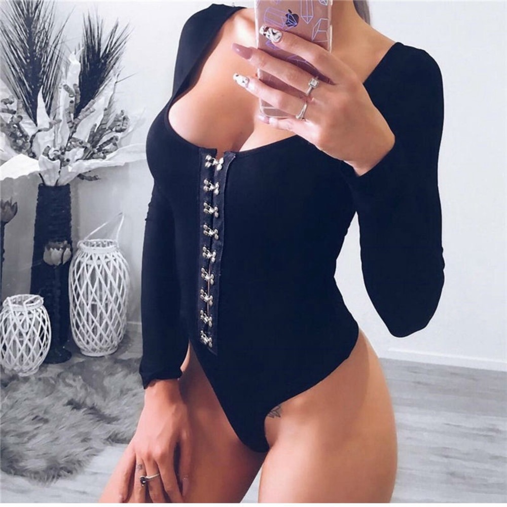 Long Sleeve Scoop Neck Criss Cross Hook Closure - Black